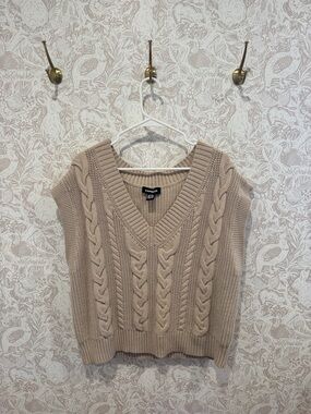 Express Beige Cable-Knit V-Neck Sweater Vest
